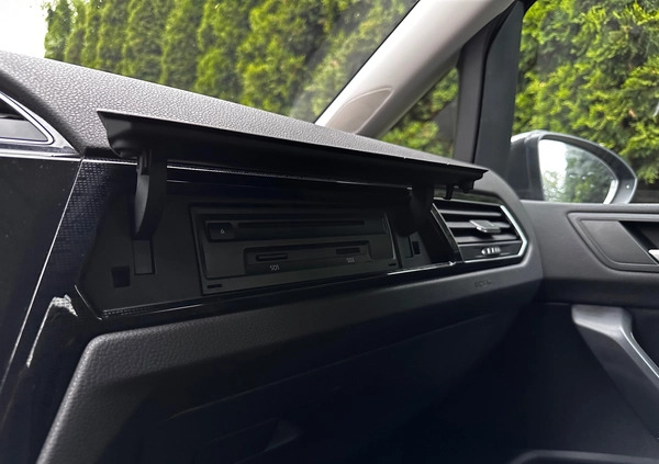 Volkswagen Touran cena 79800 przebieg: 133780, rok produkcji 2018 z Grodków małe 742